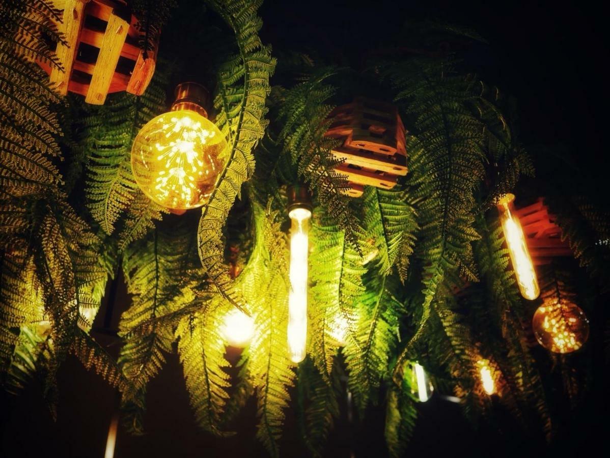 Forrest Bangkok Hotel Eksteriør bilde